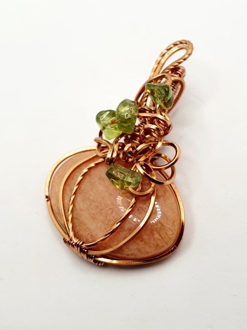 Natalie Patten's Classic Wrap Pumpkin Pendant - , Classic Wire Jewelry, Wire Wrapping, Wrapping, Wire Wrapping Jewelry, Weaving, Wire Weaving, Weaving Wire, wire wrap pumpkin pendant